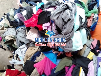 giẻ lau trảng bom